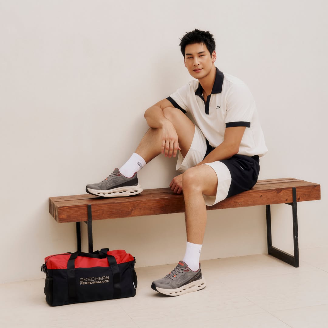 Skechers
